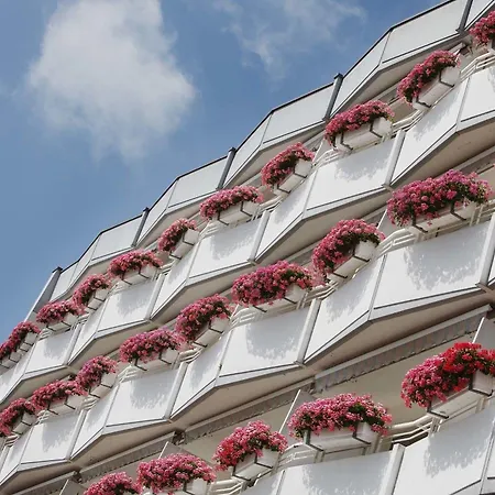 Kurpark-hotel Hotell 4*