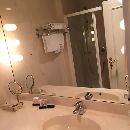 Kurpark-hotel Hotell 4*