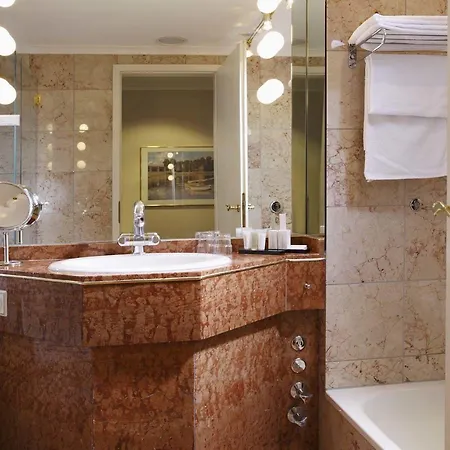Kurpark-hotel 4*