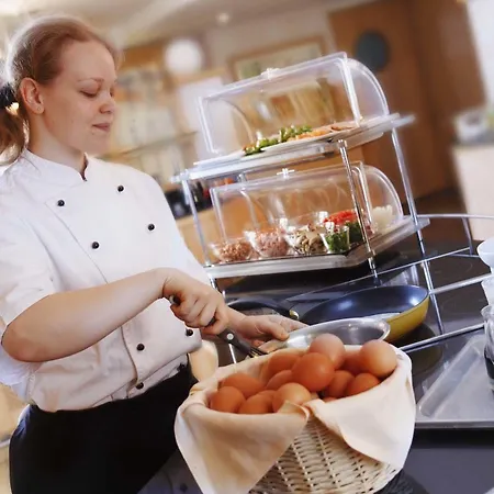 Hotell Kurpark-hotel 4*